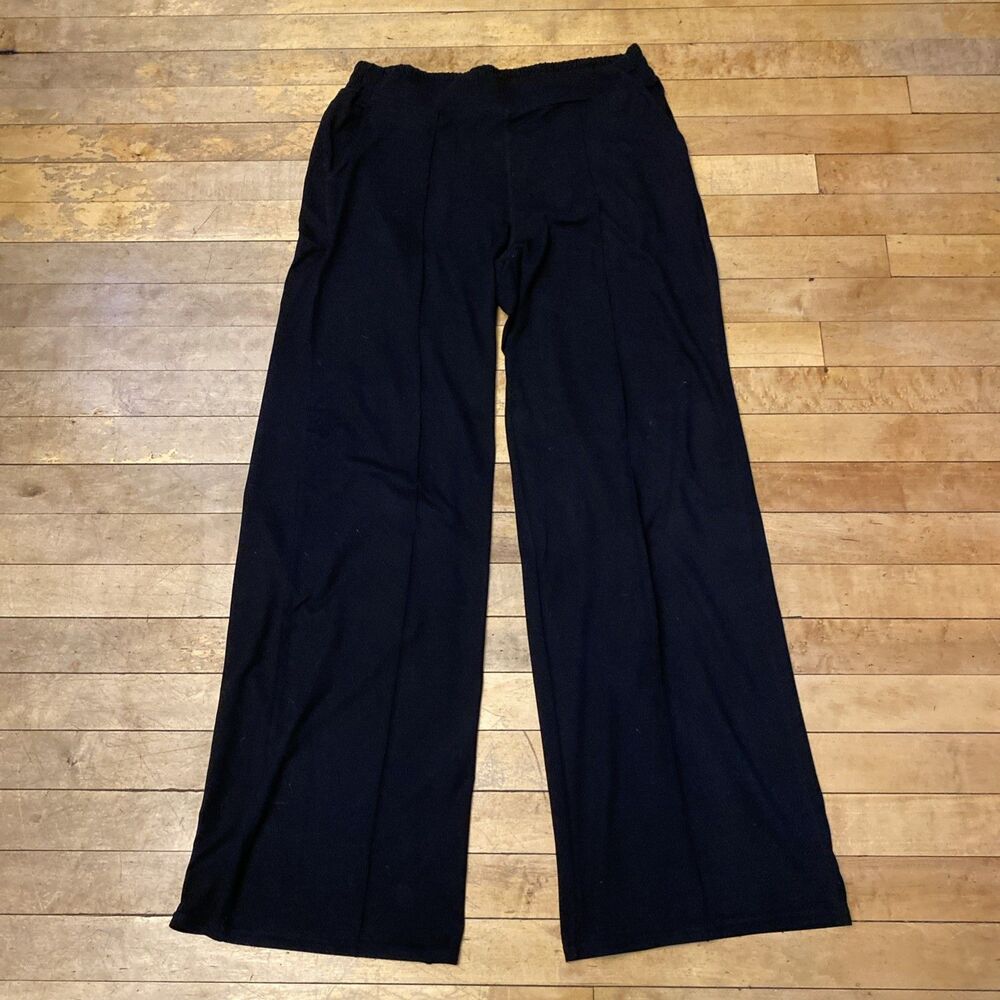 Maurices In Motion Pants Women’s Size Medium Black Wide Leg Pleated Stretch